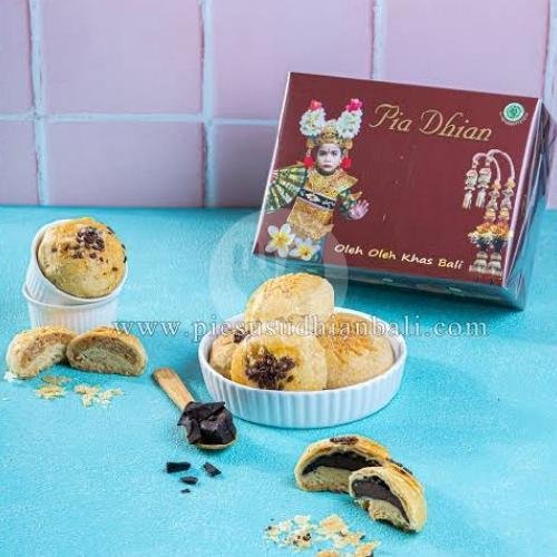 Pia Dhian menu Pie Susu Dhian, Kerobokan