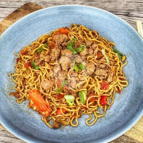 Mie Nyonyor Yamin Pedas Level 1-3 (Tidak Ber- Kuah) menu May Bakmi, Canggu