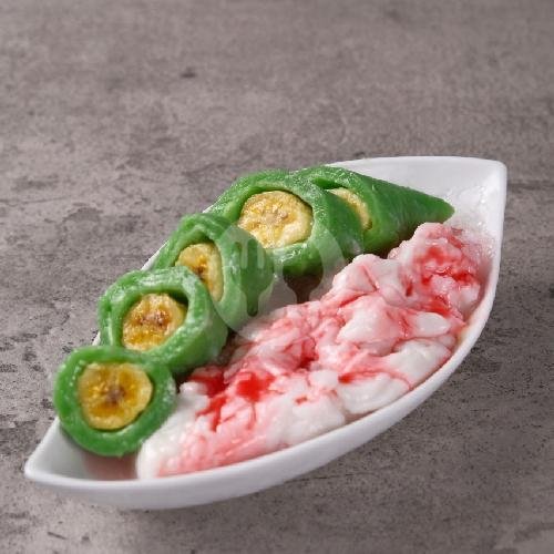 Es Pisang Ijo menu Mie Goreng Makassar PELITA, Teuku Umar