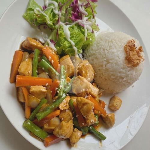 Chicken Teriyaki menu 8twenty Warung, Batu Belig
