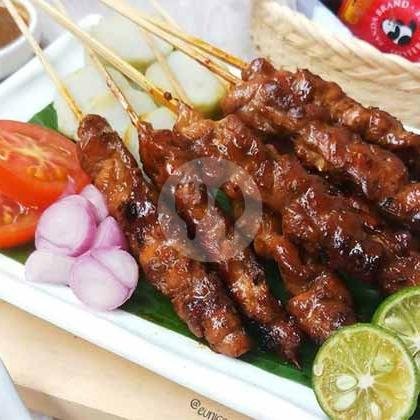 sate ayam campur kulit menu Sate Ayam Ponorogo, Kerobokan