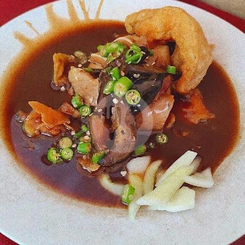 Siobak Babi Super Komplit menu Siobak Bu Ayuk Singaraja