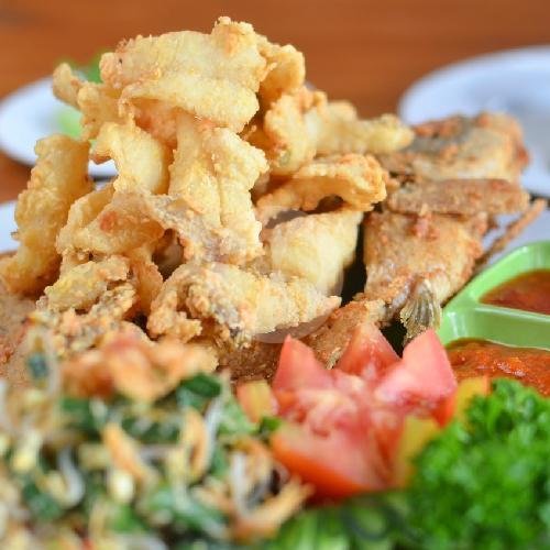 Paket Gurame Mandi Susu (400gr) menu Warung Ulam Ulam, Sukawati