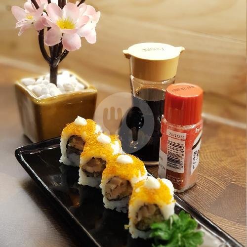 Sakura Sushi Bali Review: A Cozy Sushi Spot in Denpasar