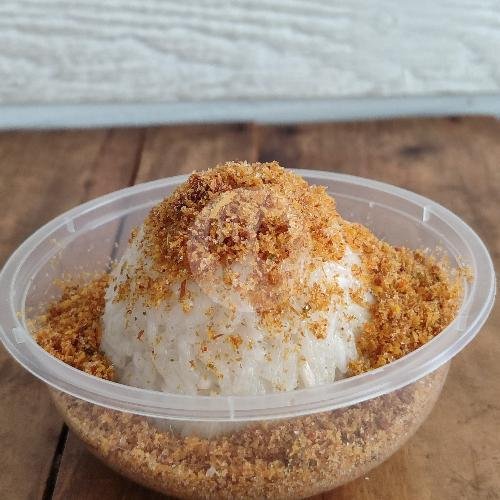 Nasi Uduk Mak Tentong: A Heartwarming Taste of Betawi Cuisine in Bali