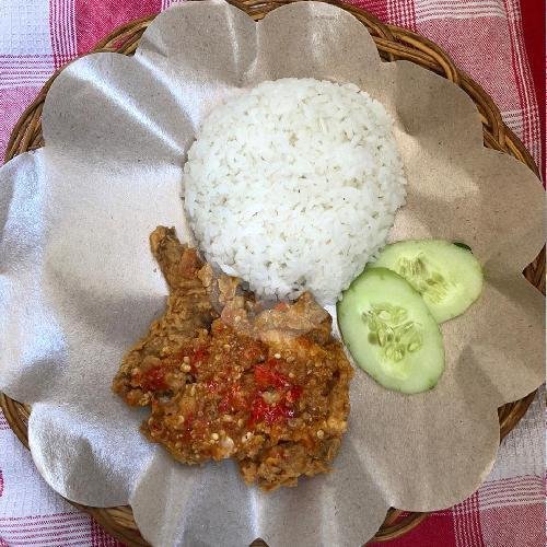 PAHE Paket Hemat Ayam Geprek menu Warung Geprek Lv, Dalung Permai, Badung