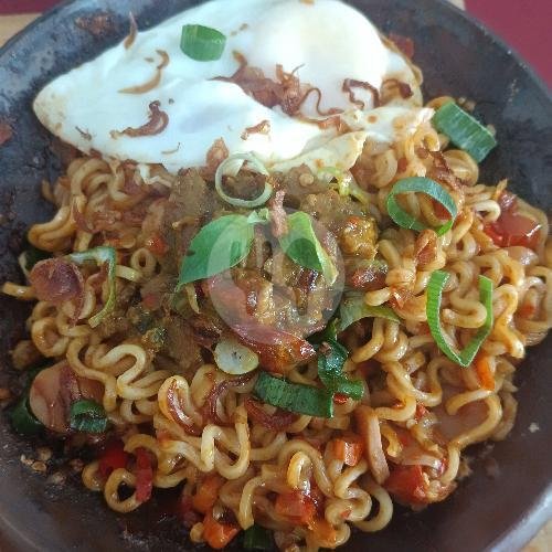 mie goreng gami ajik menu Sambal Gami Ajik, Jl. Taman Giri No. 86 Kutasel