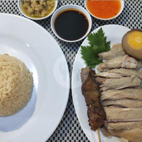 Nasi Hainan Ayam Rebus Komplit menu Nasi Ayam Hainan Lai Lai, Kuta Raya