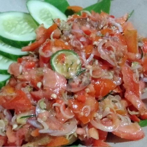 Ayam Geprek Sambal Matah menu Warung Surya Sandik, Batu Layar