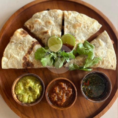 Quesadillas Chicken menu Sinaloa, Legian
