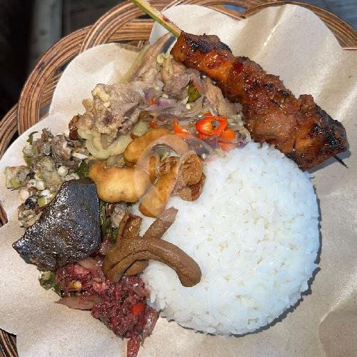 Nasi Campur Sate menu RM Khas Bali Mertha Yoga, Pagesangan