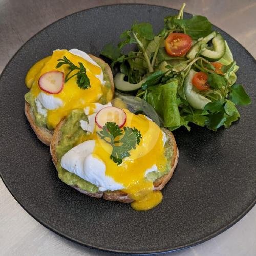 Three Steps Coffee: A Hidden Breakfast Gem in Uluwatu, Bali