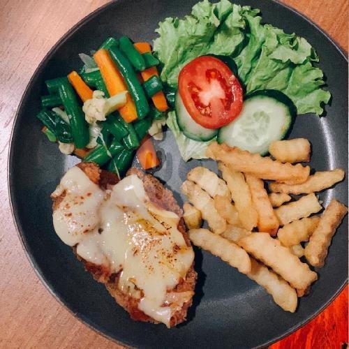 Chicken Pramigiana menu Warung 789, Mengwi