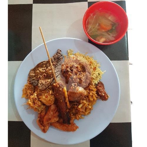 Nasi Campur Special menu Warung Pojok 2, Wahidin