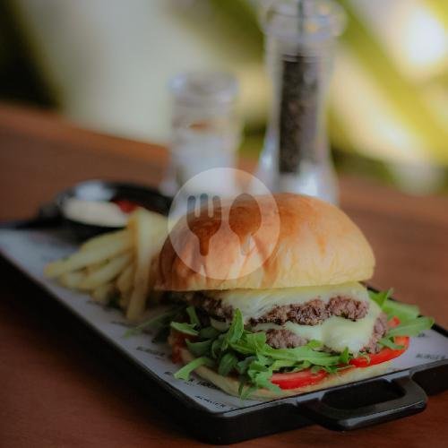 Honey Mustard Burger (Double) menu Burger House Bali, Mengwi, Cemagi, Jl Sukunan