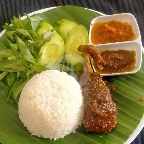 Paket Murah Nasi Bebek (Rice + Spicy Duck Mini Size) menu Nasi Bebek Mas Bambang, Special Sambal Hitam, Canggu Raya