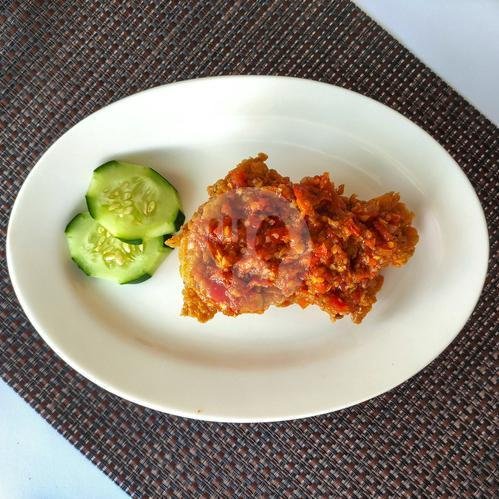 Ayam Geprek Tanpa Tulang menu Nasi Goreng Ajik Budi, Dewi Supraba
