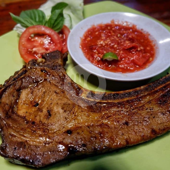 Iga Babi Bakar Permana: A Must-Visit for Pork Ribs Lovers in Denpasar