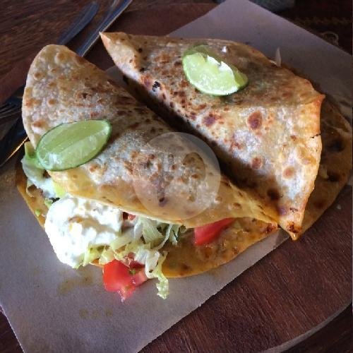 Culinary Delight at Warung Sanur Segar: A Taco Lover’s Paradise in Bali
