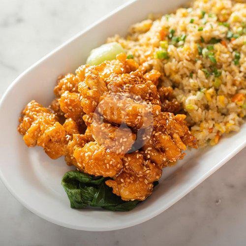 Honey Sesame Chicken Fried Rice menu WEI TO GO Chinese, Pererenan