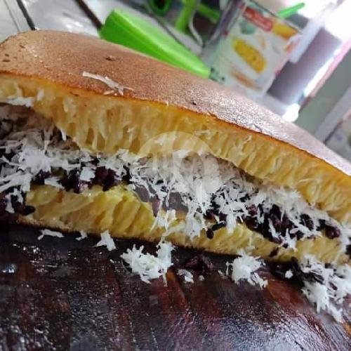 Terbul Keju Ketan Hitam menu Martabak Mardower Putra Tegal, Marlboro