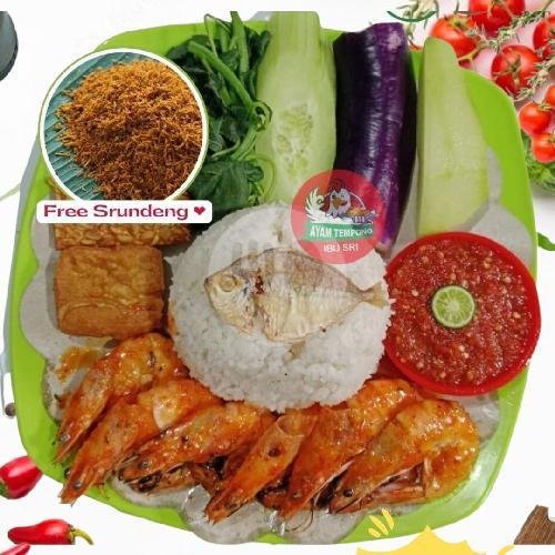 Nasi Tempong Udang Bakar menu Ayam Tempong Ibu Sri, Raya Kuta