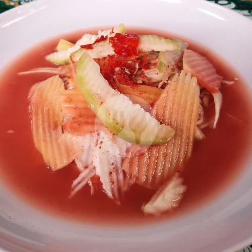 Rujak Kuah Pindang menu Warung Rujak Cik De, Denpasar