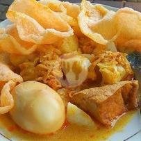 Ketupat / Lontong Sayur Komplit menu Ketoprak & Ketupat Sayur Minang, Denpasar