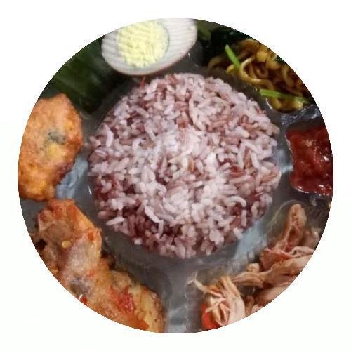 Nasi Campur Warung Jukut Undis: A Must-Visit Culinary Gem in Bali