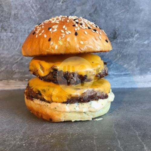 Double Lover Burger menu Bonza Burger, Sanur