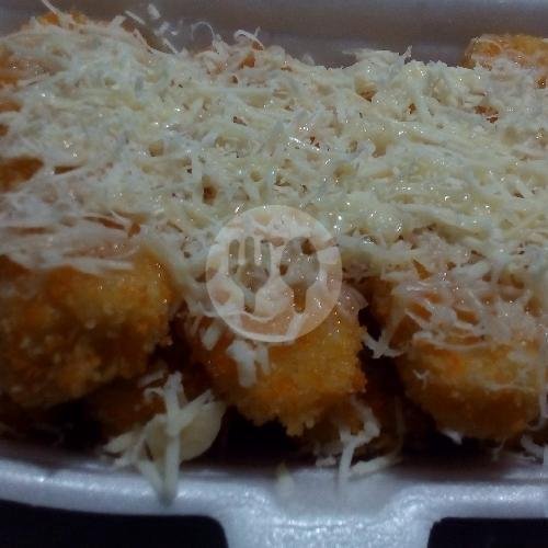 Pisang Keju Crispy Bu Elzy: A Hidden Gem for Sweet Treats in Jimbaran