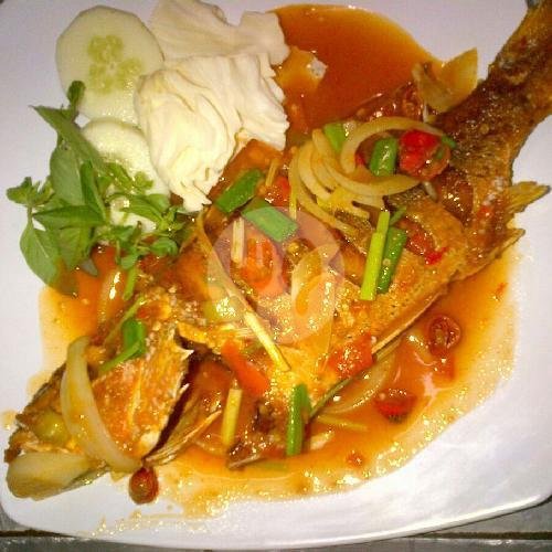 Ikan Laut Saos Padang menu Warung Muslim Amallia Seafood, Teuku Umar