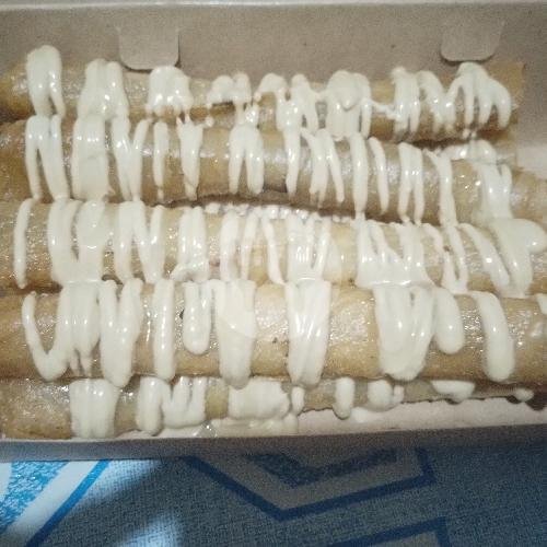 Banana Roll Topping Tiramisu menu Pisang Keju Crispy Bu Elzy, Jimbaran