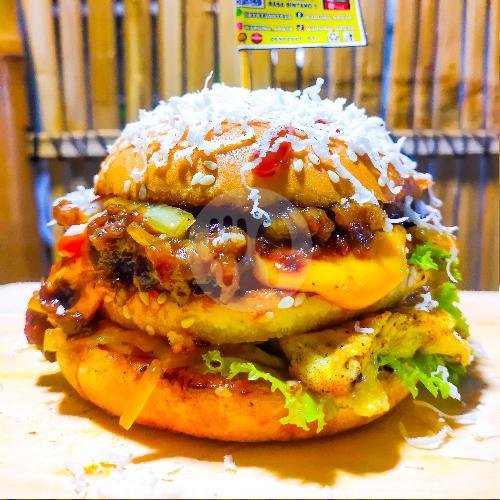 BURGER TINGKAT SAPI GRILL (SINGLE) menu Warung Arsya Halal Pizza, Burger, Corndog, Pulau Bungin