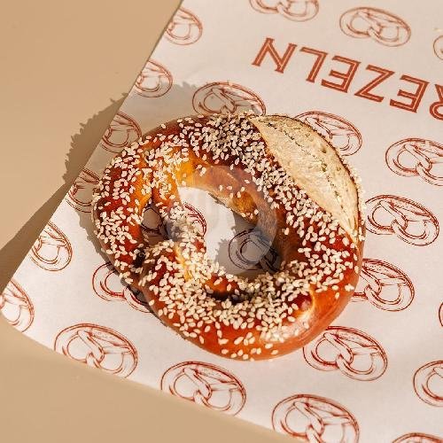 Sesame Brezel menu Salzbrezeln, Kuta Utara, Canggu