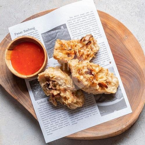 Tahu Isi menu Warung Bendega, Denpasar