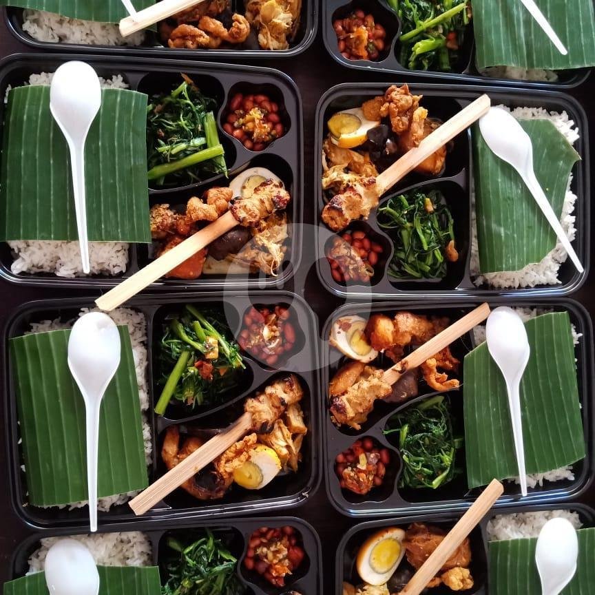 Rice Box menu Warung Mertanadi, Tukad Yeh Aya