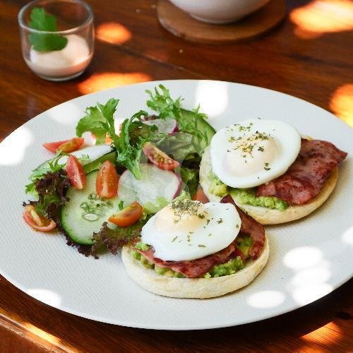 Avocado Toast menu Rehat Cafe, Nusa Dua