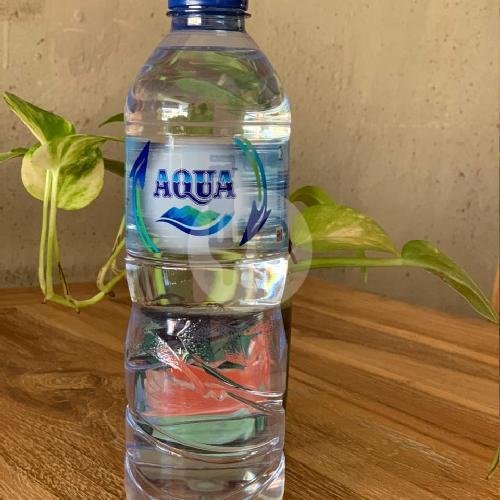 Mineral Water - Aqua Tanggung menu Nasi Ayam Kedewatan Sangtu Kuta, Kuta, Tuban, Badung