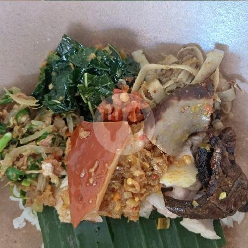 Nasi Babi Guling Hemat Campur menu Babi Guling Melem, Jalan Gunung Batur Pemecutan