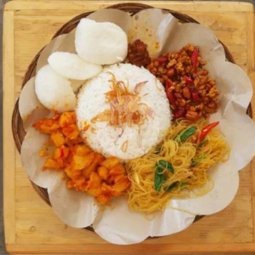 Nasi Uduk Ikan Pindang menu Nasi Uduk Jakarta & Lontong Sayur Warung Mawar, Gunung Mas