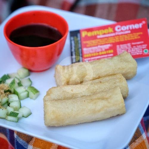 Pempek Lenjer (3pcs) menu Pempek Corner, Sesetan