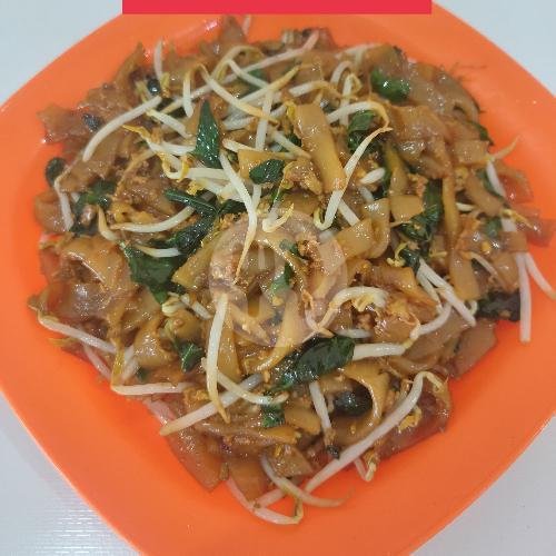 Kwetiaw Goreng Kinci menu Voni Choipan Bali, Sesetan