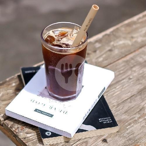 Ice Long Black menu Refresh Coffee Shop, Uluwatu