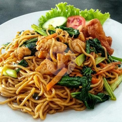 Mie Ibukota: A Culinary Gem in Kapal, Bali