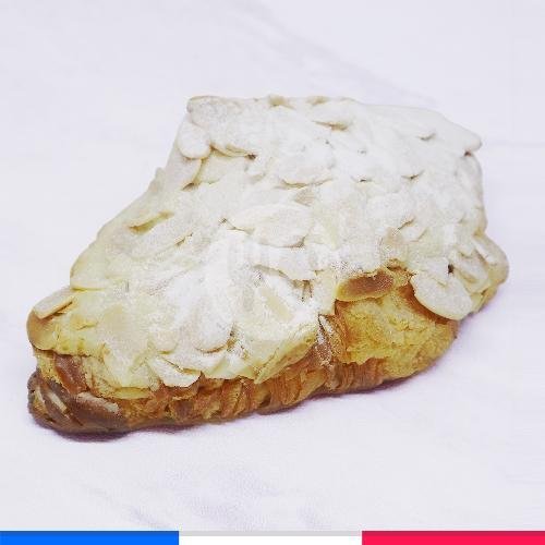 Almond Croissant menu Arouna Cafe Bakery Pastry, Denpasar