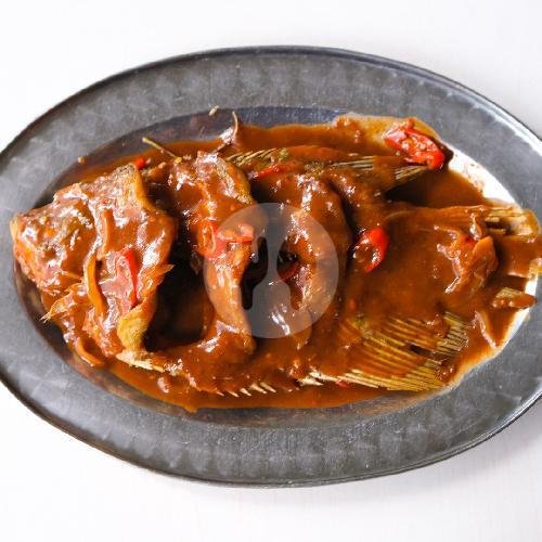Gurami Asam Manis menu Dapoer Cak Asmo, Mahendradata