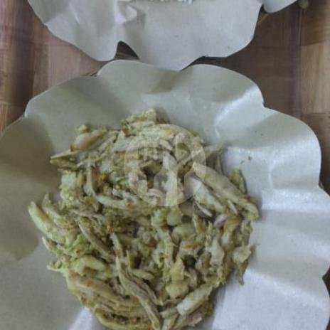 Babi Guling Daging menu Warung Babi Guling Bu Made, Kuta