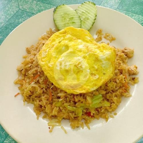 Nasi Goreng menu Warung Bu Raesa, Lebak Sari