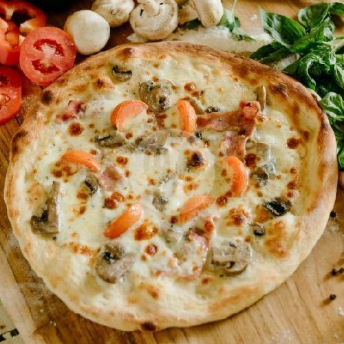 Pizza Story Dalung: A Late-Night Slice of Bali